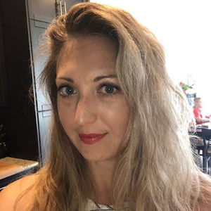 Meet your Posher, Kelli